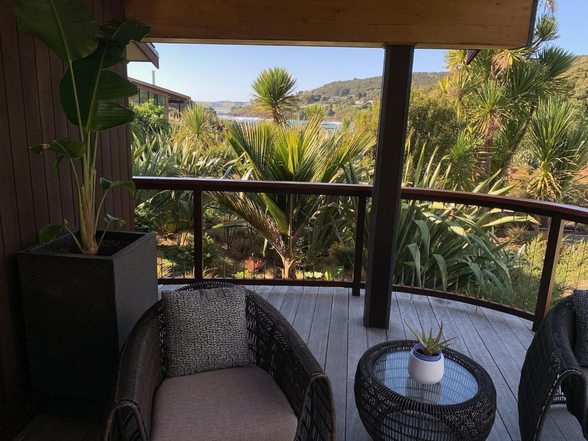Te Whaanga Retreat & Spa Raglan Eksteriør bilde